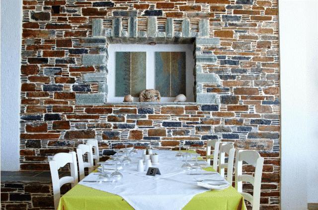 Apollon Suites Karystos  Extérieur photo